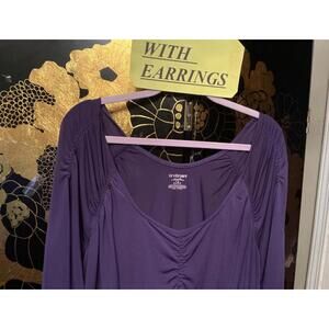 3X Monique Top & Glass Earrings